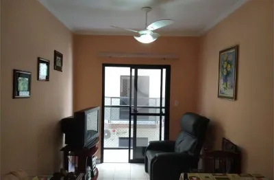 Apartamento com 1 quarto à venda na Rua Juquirais, Tupi, Praia Grande