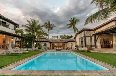 Casa com 10 quartos à venda na Avenida Miguel Stéfano, Enseada, Guarujá