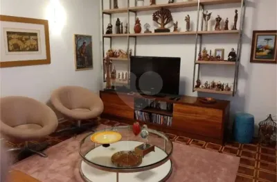 Apartamento com 3 quartos à venda na Inglaterra, Ponta da Praia, Santos