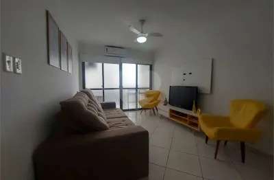Apartamento com 3 quartos à venda na Rua França Pinto, 256, Enseada, Guarujá