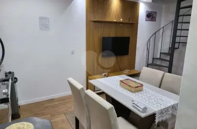 Casa em condomínio fechado com 2 quartos à venda na Rua Chile, Enseada, Guarujá