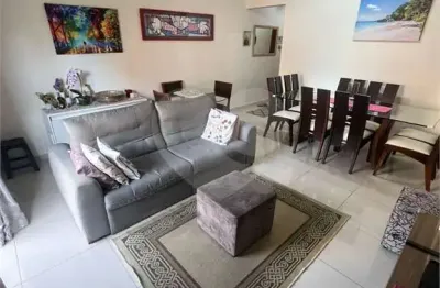 Apartamento com 2 quartos à venda na Ipê, Enseada, Guarujá