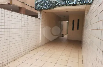 Casa com 3 quartos à venda na Avenida Marechal Deodoro, Vila Valença, São Vicente