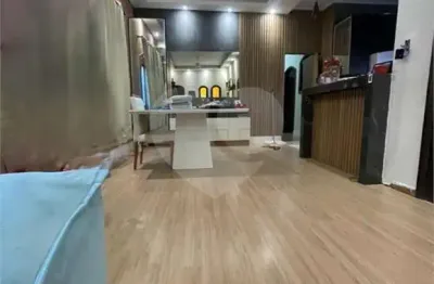 Casa com 3 quartos à venda na Rua Lamartine Babo, 131, Solemar, Praia Grande