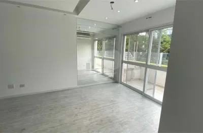 Flat com 2 quartos para alugar na Avenida Washington Luís, 466, Gonzaga, Santos