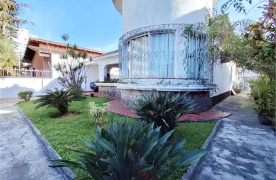Casa com 4 quartos à venda na Rua Quintino Bocaiúva, Pitangueiras, Guarujá