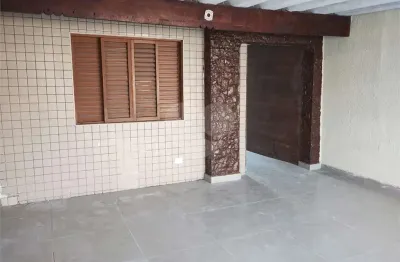 Casa com 2 quartos à venda na Major Eugênio Terral, Vila Cascatinha, São Vicente