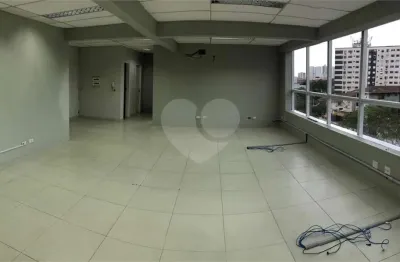 Sala comercial para alugar na Avenida Affonso Penna, Macuco, Santos