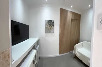 Barracão / Galpão / Depósito à venda na Aparecida, Santos 