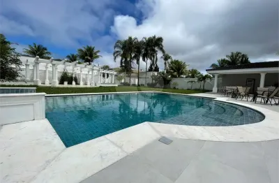 Casa com 6 quartos para alugar na Rua Victório Arthur Cavini, 606, Jardim Acapulco, Guarujá