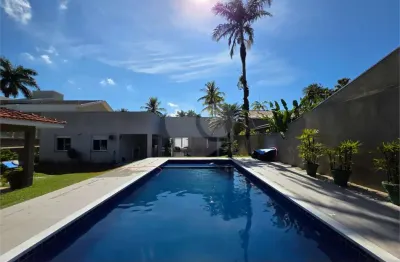 Casa com 4 quartos para alugar na Rua Julieta de Azevedo Bonavides, 995, Jardim Acapulco, Guarujá
