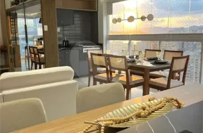 Apartamento com 3 quartos para alugar no Boqueirão, Santos 