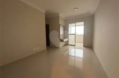 Apartamento com 3 quartos para alugar na Avenida Siqueira Campos, 490, Boqueirão, Santos