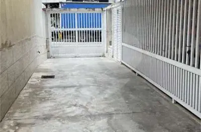 Casa com 2 quartos à venda na Rua Barão de Ramalho, 154, Estuário, Santos