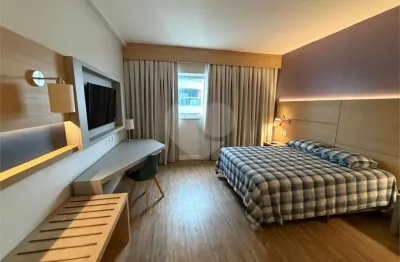 Kitnet / Stúdio à venda na Avenida Marechal Floriano Peixoto, 241, José Menino, Santos