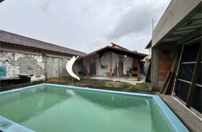 Casa com 2 quartos à venda na Rua São Thomé, 793, Vila Caiçara, Praia Grande