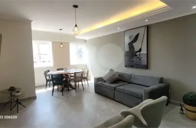 Flat com 2 quartos para alugar no Gonzaga, Santos 