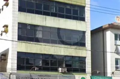 Prédio à venda na Vila Cascatinha, São Vicente 