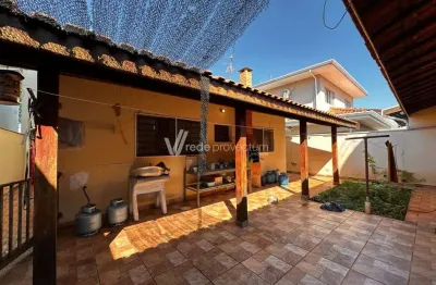Casa em condomínio fechado com 3 quartos à venda na avenida josé alvaro delmonde, 898, jardim okinawa, paulínia, 154 m2 por r$ 800.000