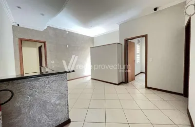 Casa comercial para alugar na Avenida Francisco Glicério, 2065, Vila Itapura, Campinas, 116 m2 por R$ 6.500