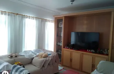 Casa com 3 quartos à venda na Rua Rui Barbosa, Vila Gilda, Santo André