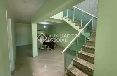 Casa com 4 quartos à venda na Rua Izabel Cestari, Dos Casa, São Bernardo do Campo