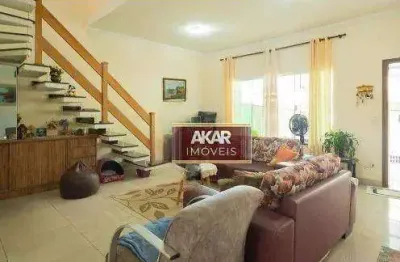 Sobradão santa terezinha 3 suites, 4 ar, quintal com churrasqueira