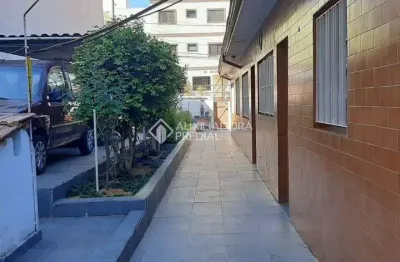 Casa com 2 quartos à venda na Rua Xingu, Santa Maria, São Caetano do Sul
