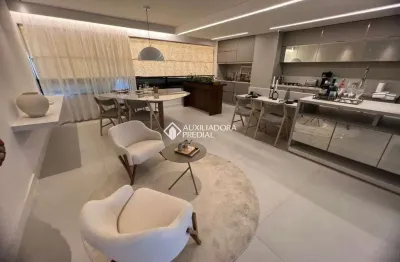 Apartamento com 3 quartos à venda na Avenida Doutor Antônio Álvaro, Vila Assunção, Santo André