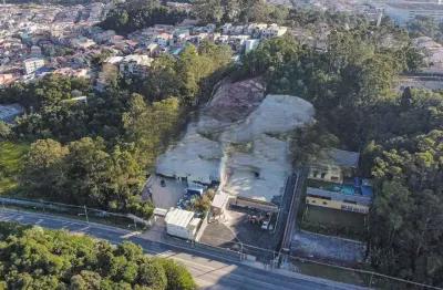 Área à venda, 1273760 m² por R$ 14.000.000,00 - Cooperativa - São Bernardo do Campo/SP