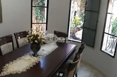 Sobrado com 3 dormitórios à venda por r$ 721.000 - utinga - santo andré/sp