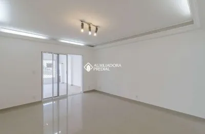 Casa com 3 quartos à venda na Rua Raymundo Cirino, Planalto, São Bernardo do Campo