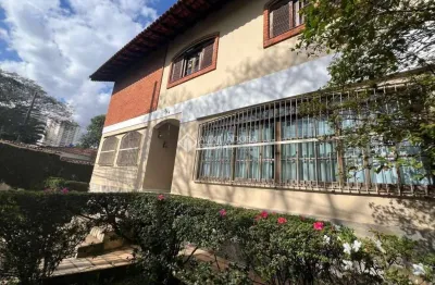 Sobrado amplo e completo,  com490m² de area construída -jardim do mar -sbc