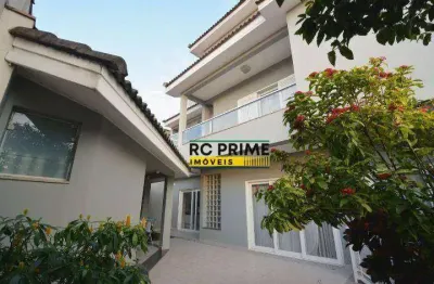 Excelente sobrado pq dos pássaros 4sts, ar condicionado, 6 garagerns