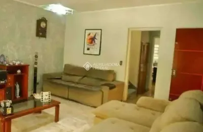 Sobrado à venda - independência, sbc   3 quartos + edícula nos fundos | 250 m² | 3 vagas |