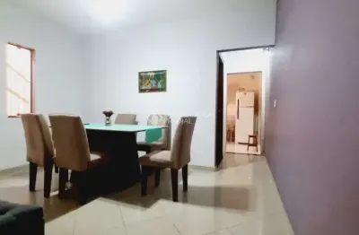 Sobrado com 3 quartos ( 1 suíte ) e 3 vagas à venda, jardim independencia sbc