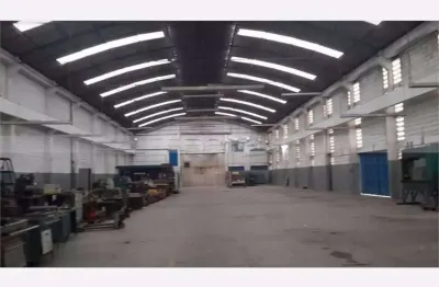 Barracão / Galpão / Depósito à venda na Rua Solimões, 265, Campanário, Diadema