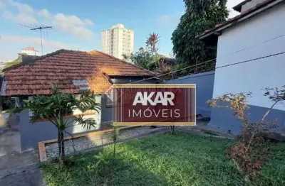 Excelente casa térrea com 547m² de terreno, com 136m² de área útil - Centro - Diadema