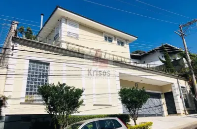 Sua casa dos sonhos: vista deslumbrante e acabamento de alto padrão!