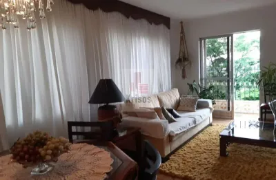 Casa com 3 quartos à venda na Rua Nibe Perobelli, 199, Rolinópolis, São Paulo