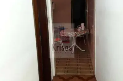 Linda casa térrea corredor lateral garagem coberta p/2autos