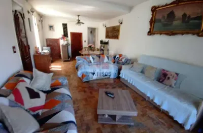 Descubra o seu novo lar: sobrado amplo e aconchegante à venda!  jaguaré