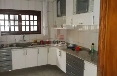 Casa com 2 quartos à venda na Rua Argentina, 270, Jardim América, Taboão da Serra