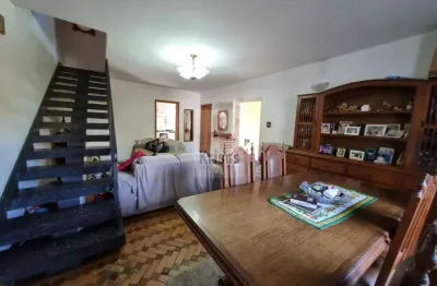 Casa à venda com 3 dormitórios - excelente localização no jaguaré!