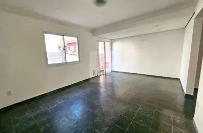 Casa em condomínio à venda ou locação ? 4 dormitórios (2 suítes) ? 165 m² privativos + sótão