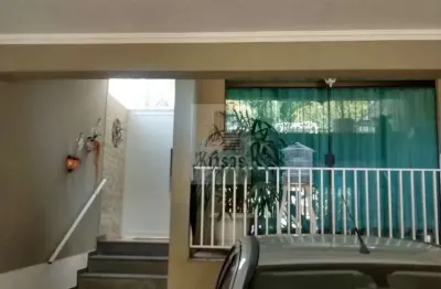 Sobrado 3 Suítes à Venda ou Locação 160m³ - 3 Suítes - Residencial ou Comercial