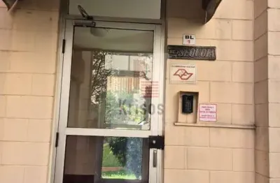 Apartamento reformado com excelente localização ? pronto para morar!