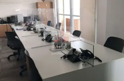 Sala comercial a poucos metros do metrô butantã !!!!