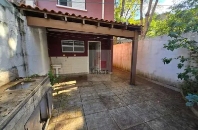 Casa em condomínio fechado com 2 quartos à venda na Rua Pedro Inácio de Araújo, 40, Vila São Silvestre, São Paulo