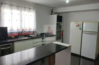 Sobrado Amplo e Contemporâneo - Localização Privilegiada Próxima ao Metrô Vila Sônia e Butantã!